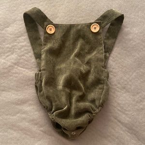 Bailey’s Blossom 9-12 Month Corduroy Backless Romper